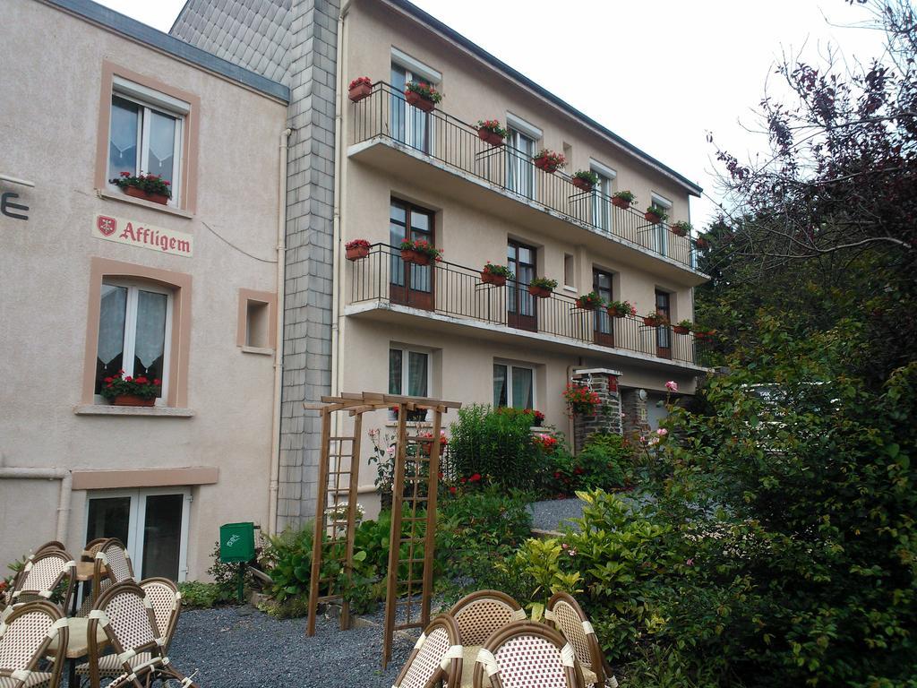 Logis Le Franco Belge Hotel Monthermé Exterior foto